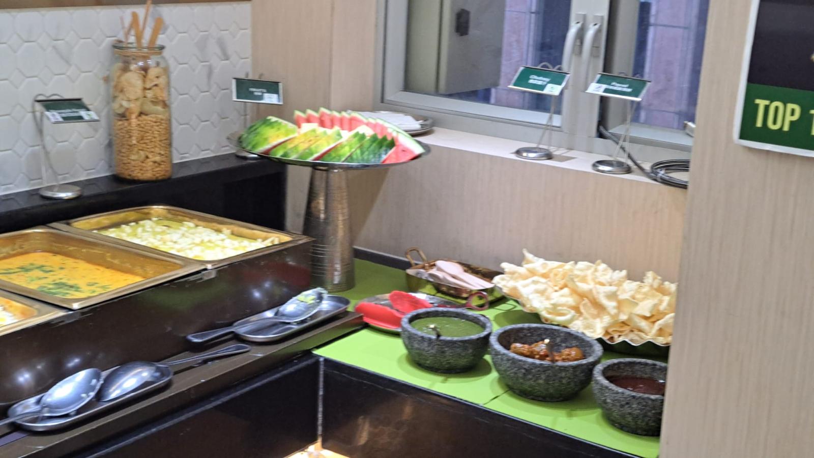 Hello India Restaurant Gallery 1